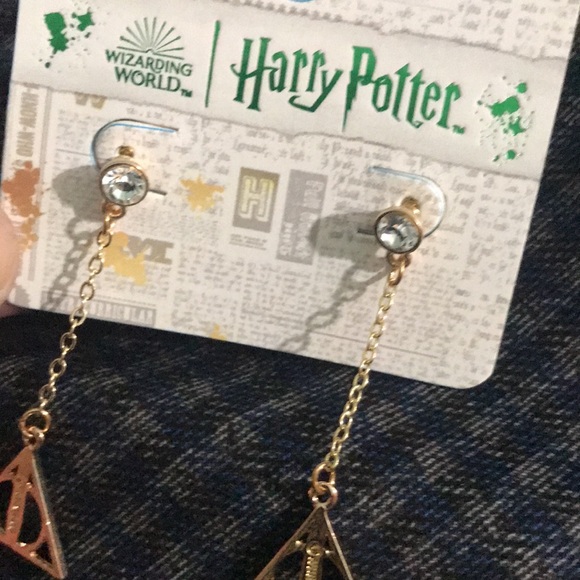 Harry Potter Hidden Forest Necklace and Earrings Set NWT - Picture 12 of 12